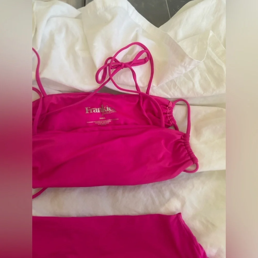 Frankie’s Bikini pink Bikini Set Size Small